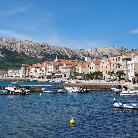 Galerie-apartment 400 Meter Zum Baška