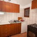 Galerie-apartment 400 Meter Zum * Baška