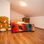 Galerie-apartment 400 Meter Zum